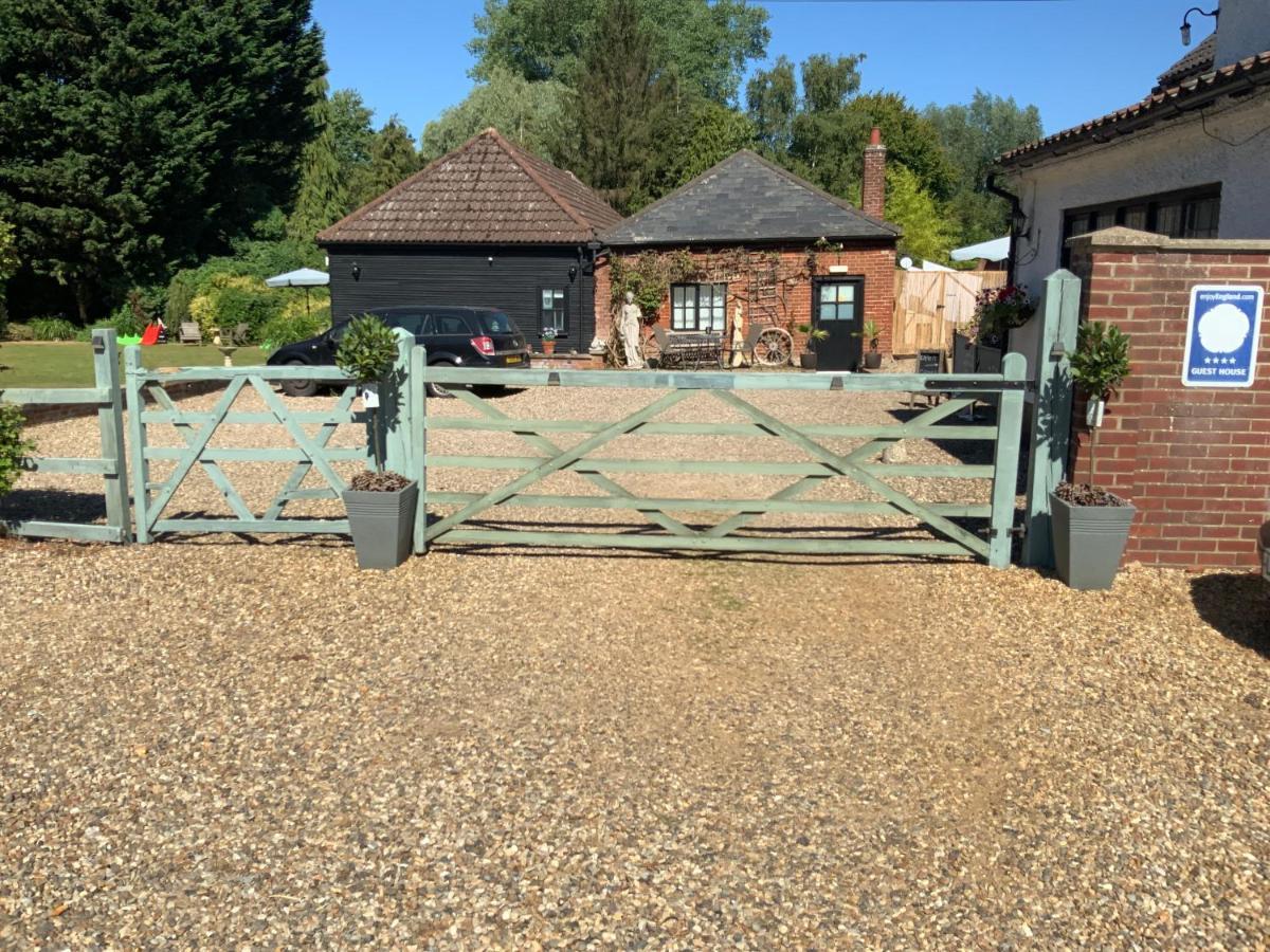 The Bridge Guest House Coltishall Exteriör bild