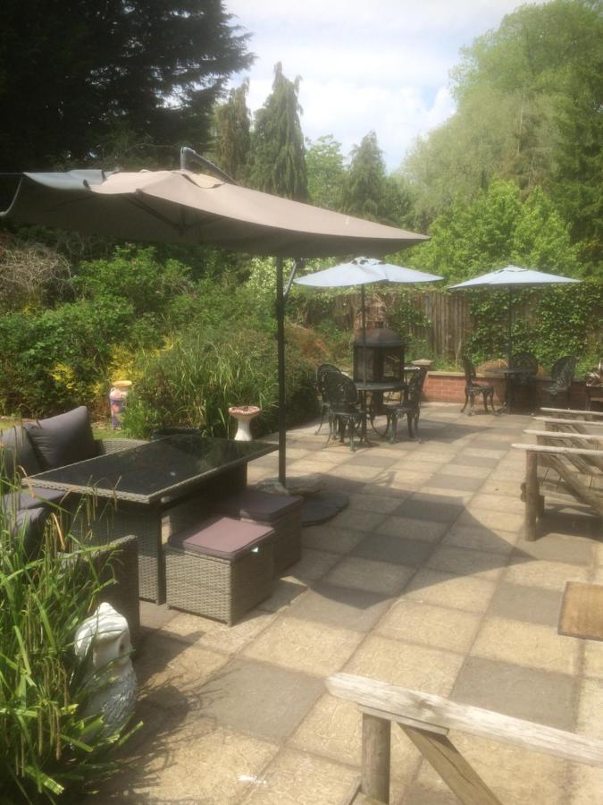 The Bridge Guest House Coltishall Exteriör bild