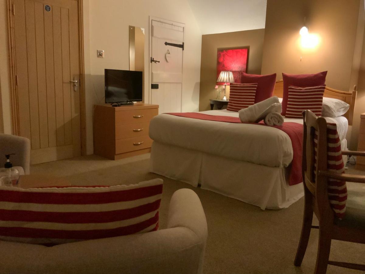 The Bridge Guest House Coltishall Exteriör bild