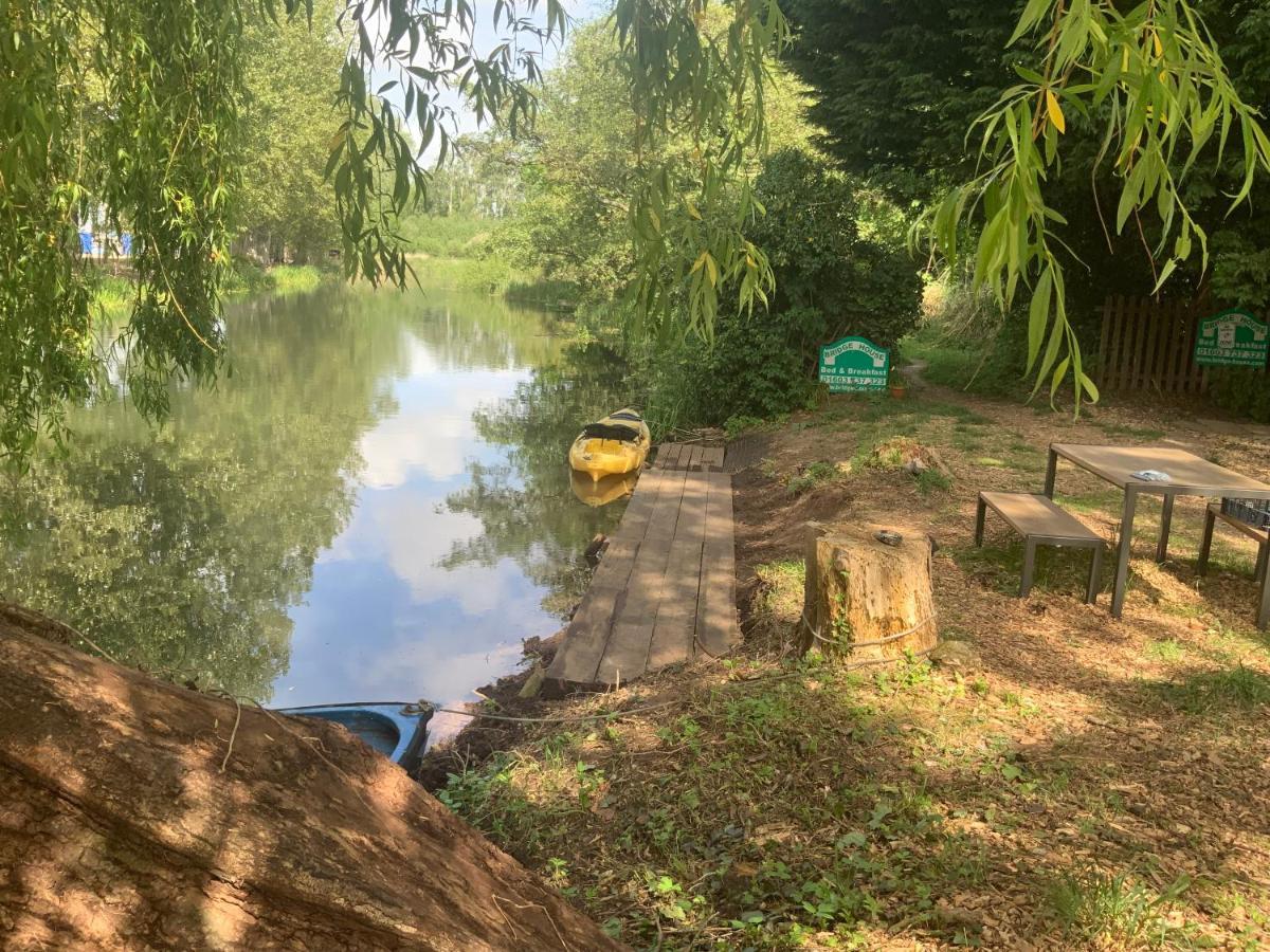 The Bridge Guest House Coltishall Exteriör bild